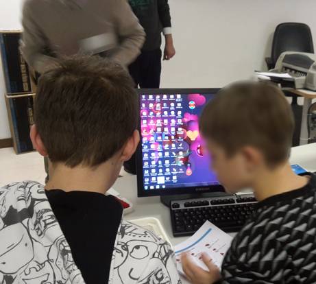 I ragazzi al Coderdojo