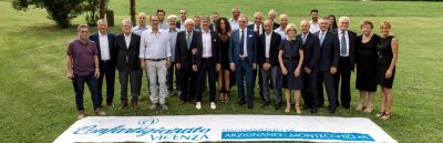 Il gruppo degli artigiani premiati artigiani premiati