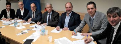 La firma dell'accordo per il fondo di sviluppo